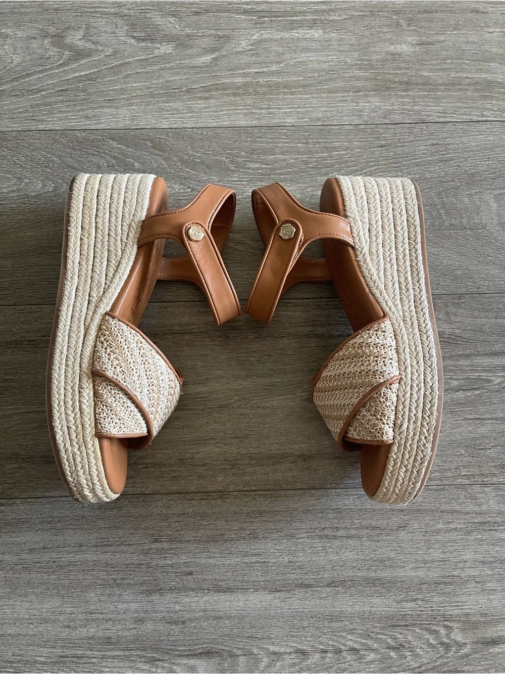 Karl Lagerfeld Celeste Platform Wedge Sandal - 9.5